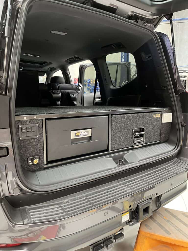 M4C | 4WD Interior Fitouts
