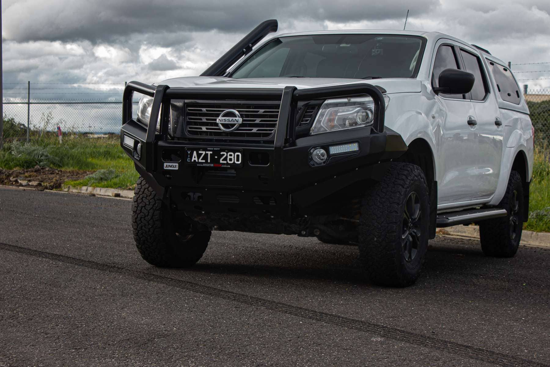 Bull Bars - Nissan Navara NP300 - Jungle 4x4 | M4C