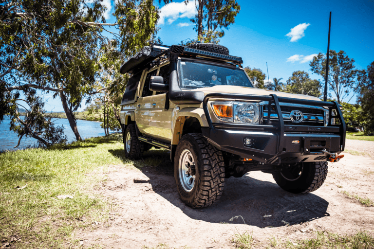 70 Series Landcruiser Bull Bar - Onca 4x4 | M4C