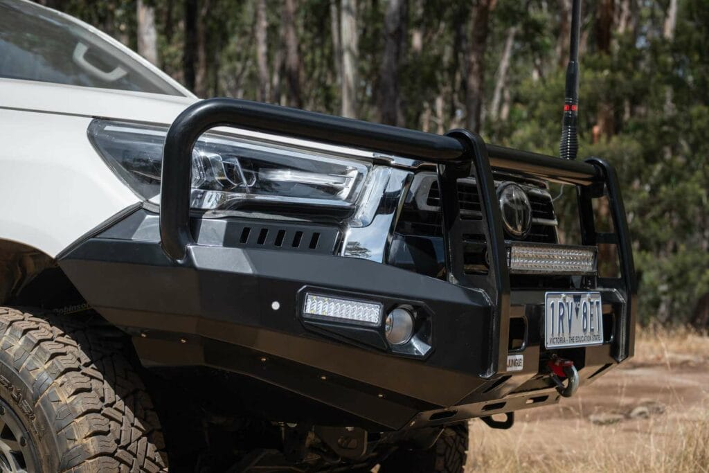 M4C | Bull Bars - Toyota Hilux 2020+ - Jungle 4x4