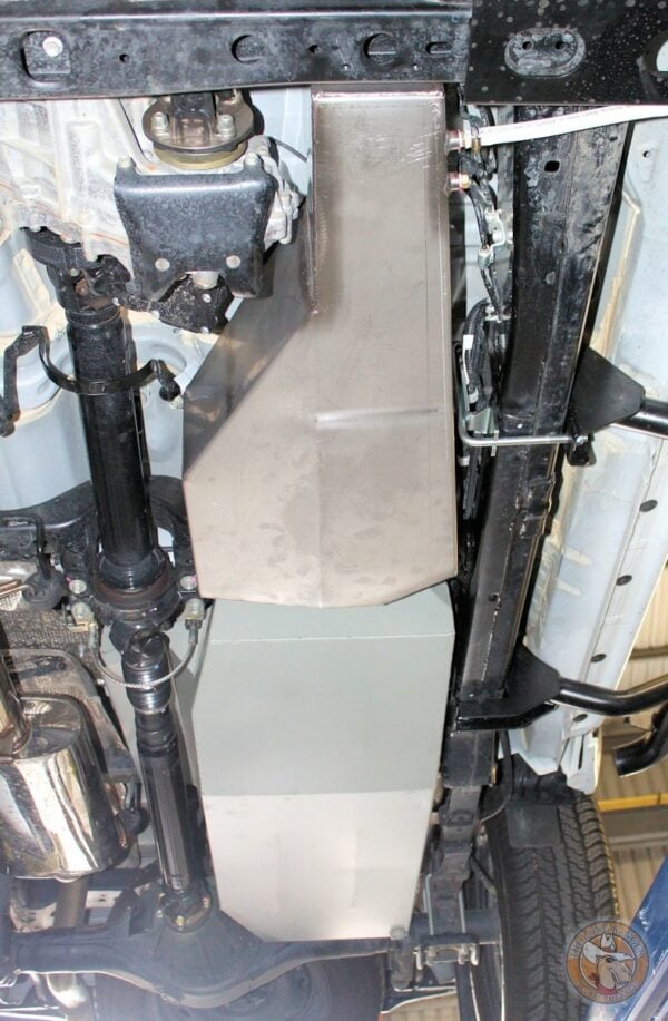 36L Stainless Steel Toyota Hilux N80 Water Tank The Long Ranger M4C