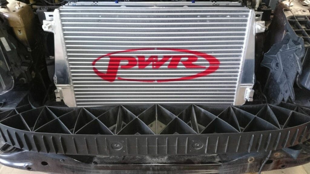 M4C | 42mm Intercooler & Pipe Kit (VW Amarok 2.0L 2012+) - Polished - PWR Advanced Cooling Technology