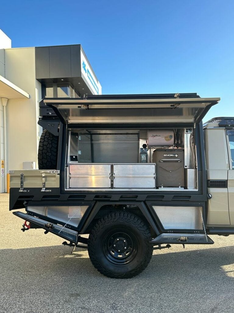 D3egQ-7Q