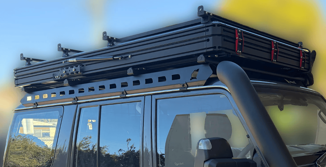 THE BUSH COMPANY | LX27 Clamshell Rooftop Tent - Gen2 | M4C THE BUSH COMPANY | LX27 Clamshell Rooftop Tent - Gen2 - Image 4